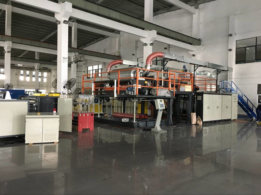 AF-1600mm  PP Meltblown Nonwoven Fabric Making Machine / Meltblown Nonwoven Machine 10-150GSM supplier