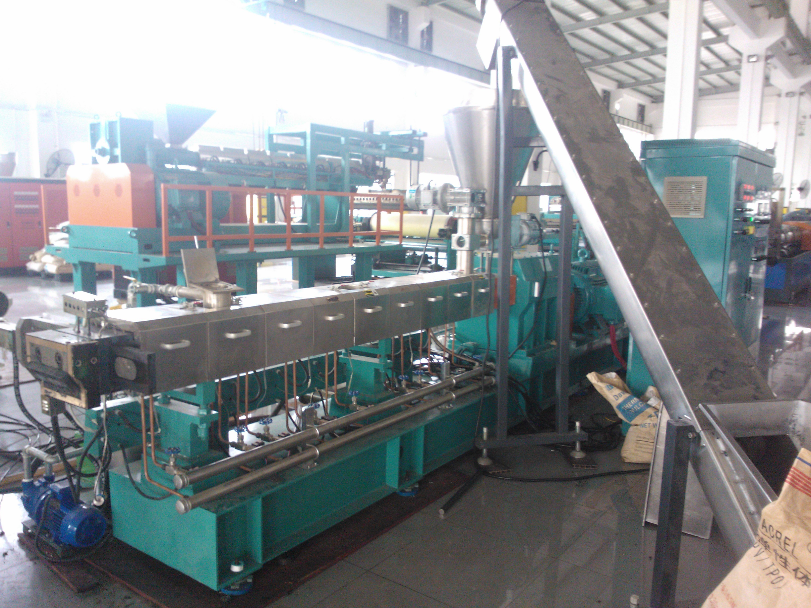 High Quality CaCO3 filler Masterbatch machine/masterbatch production line