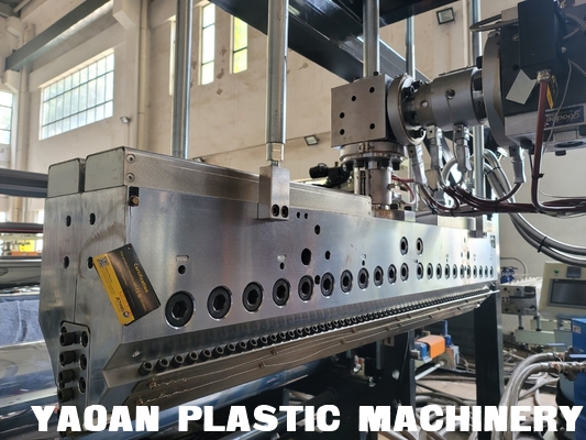 High Quality 72mm Plastic Sheet Extrusion Machine for Professional Extrusion Method supplier