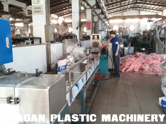 PP nonwoven fabric recycling &amp; pelletizing machine,CE certificated supplier