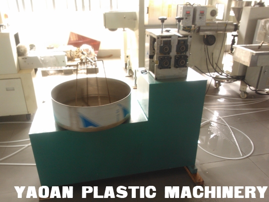 AF-55MM 3 Colors PP PVC PE Rattan Extrusion Machine , Plastic Rattan Making Machine supplier