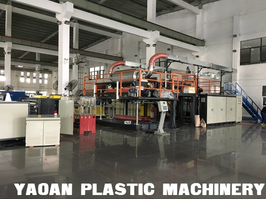 AF-1600mm  PP Meltblown Nonwoven Fabric Making Machine / Meltblown Nonwoven Machine 10-150GSM supplier