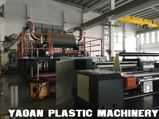 AF-1600mm  PP Meltblown Nonwoven Fabric Making Machine / Meltblown Nonwoven Machine 10-150GSM supplier