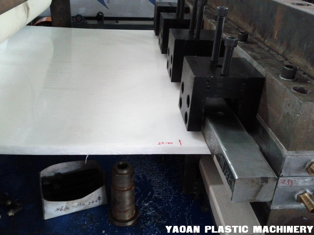 PP/PE/PA/ABS/POM super solid plank /sheet/board extrusion machine supplier