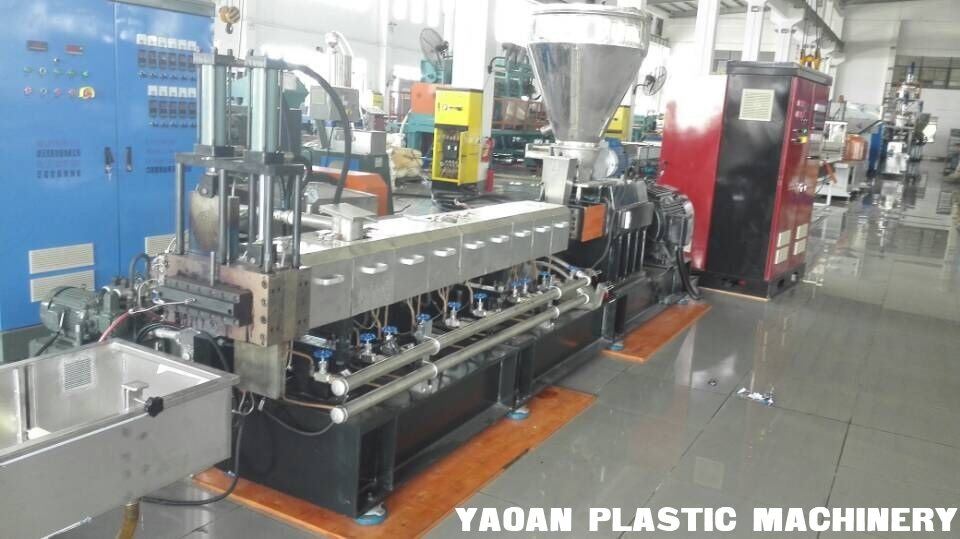 Parallel twin-screw extrusion machine for granular making supplier