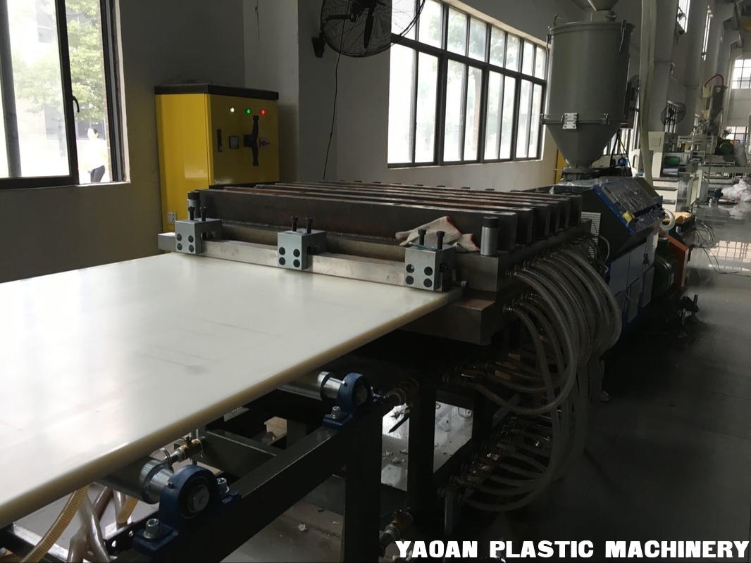 30-300mm PP/PE/PA/ABS/POM super solid plank /sheet/board extrusion machine supplier